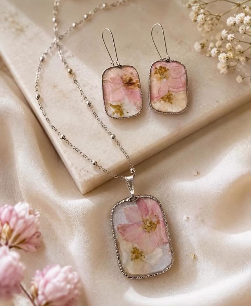 Resin Jewelry (Custom Made)