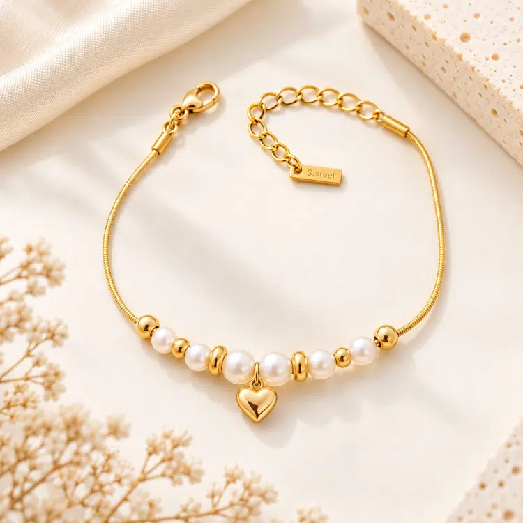Premium Pearl and Heart Bracelet