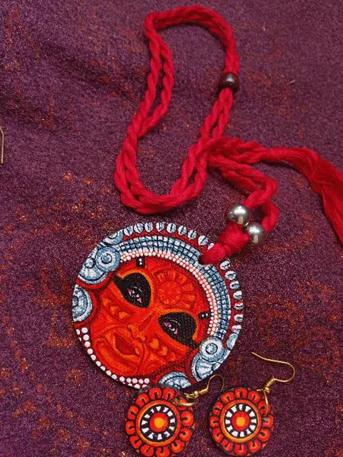 Kadhakali Goddess Face Pendant Necklace with Earrings