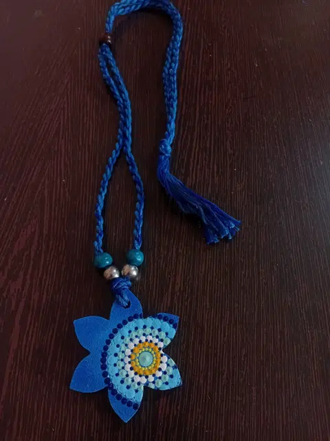 Dot Art Flower, Crafted in Blue