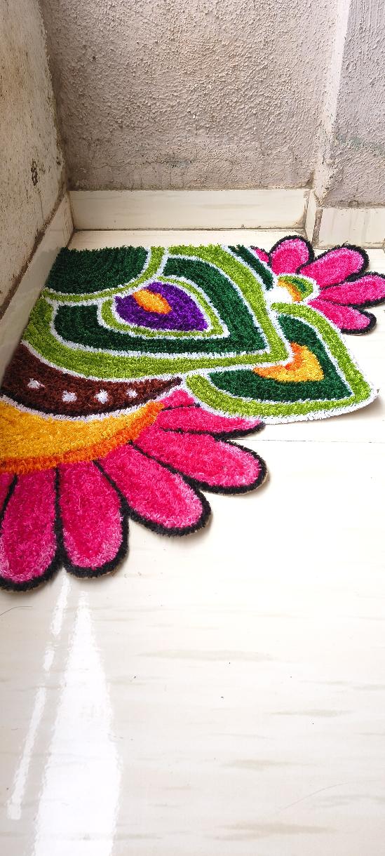 Flower Shape Rangoli Mat