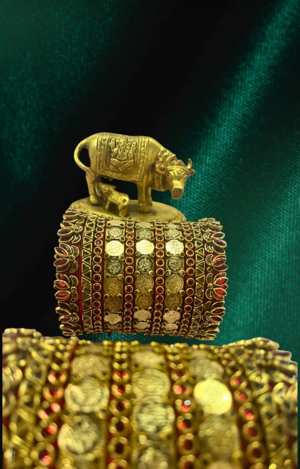 Elegant set of bangles